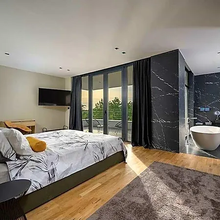 She Luxury Comfortable 3* Grožnjan