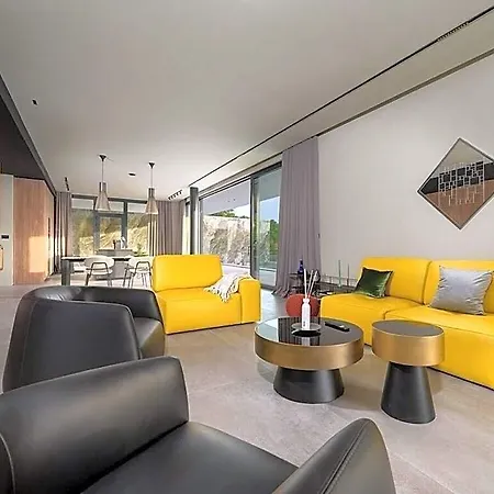 She Luxury Comfortable Hotel 3*