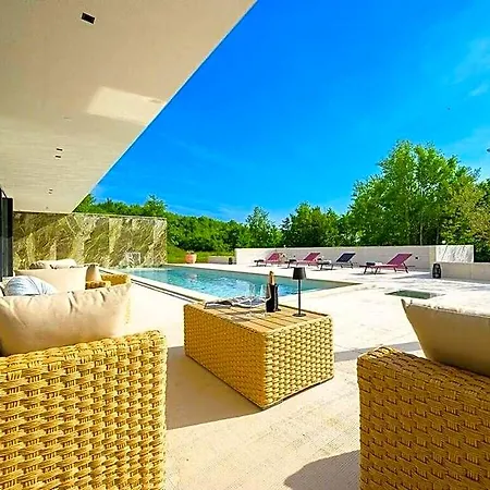 She Luxury Comfortable 3* Grožnjan